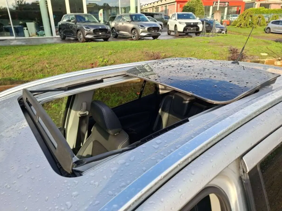 Suzuki S-Cross usata a Como (13)