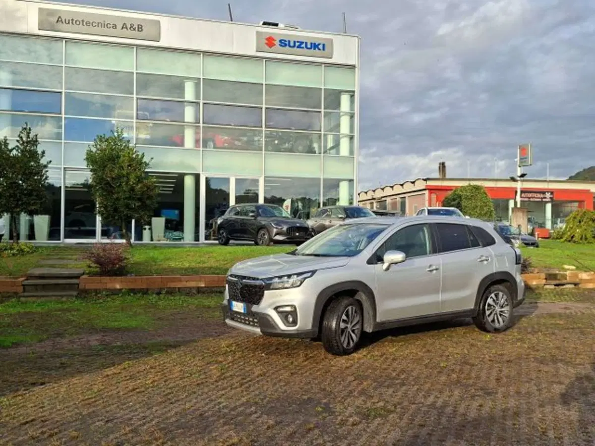 Suzuki S-Cross usata a Como (2)