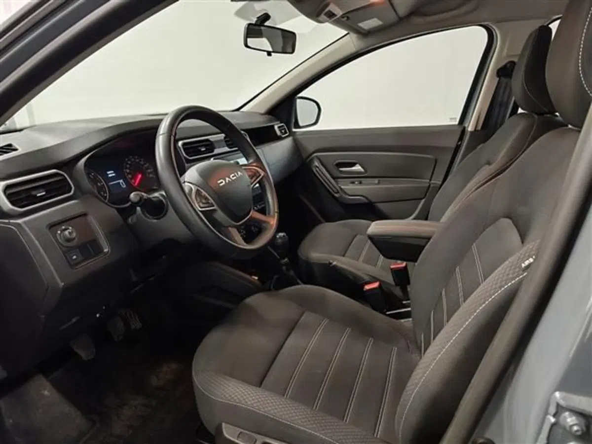 Dacia Duster usata a Siena (16)