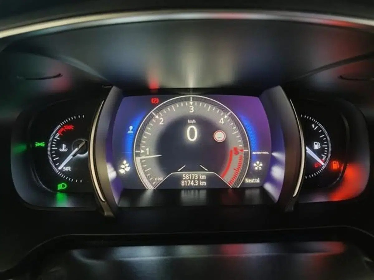 Renault Talisman usata a Siena (9)
