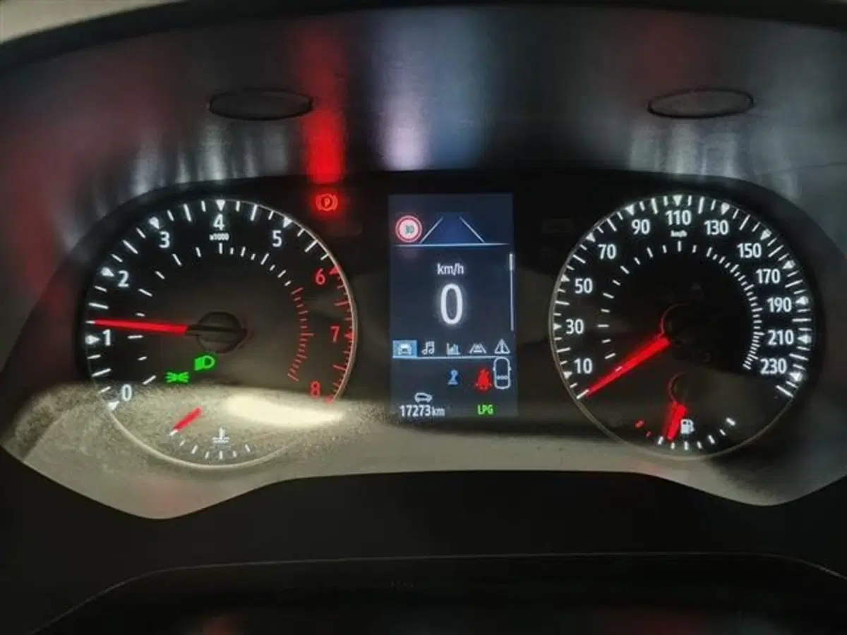 Renault Captur usata a Siena (9)