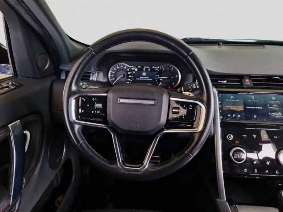 Land Rover Discovery Sport usata a Livorno (16)