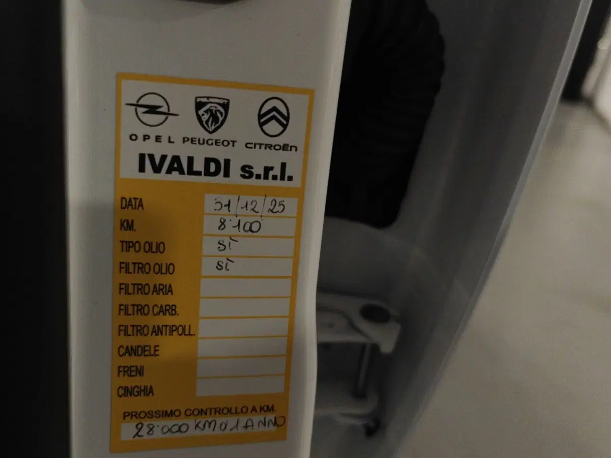 Opel Corsa usata a Genova (19)