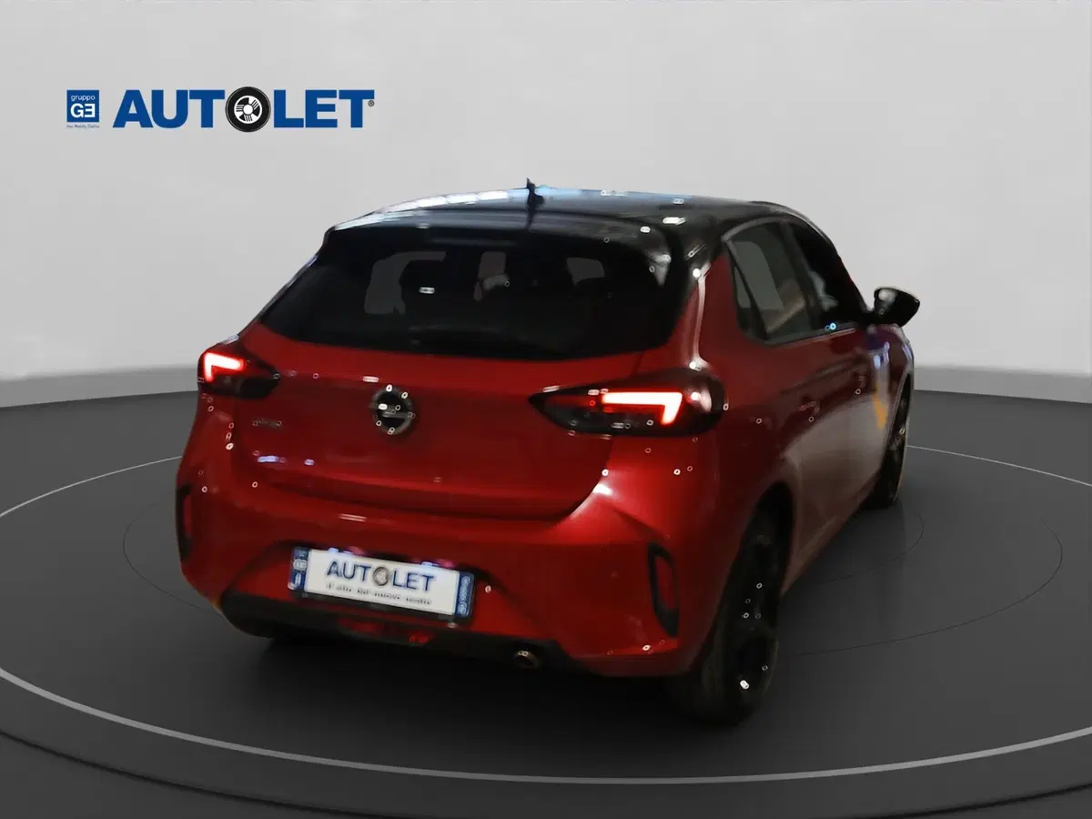 Opel Corsa usata a Genova (7)