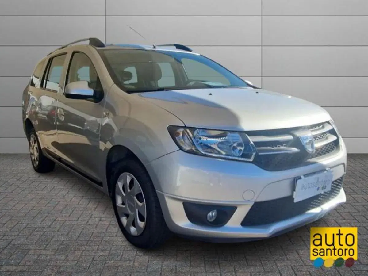 Dacia Logan usata a Salerno (2)