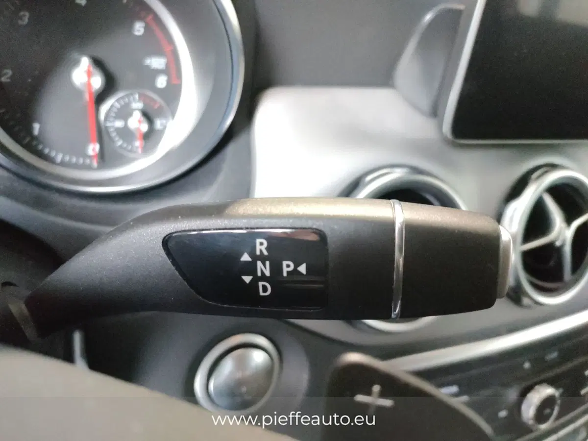 Mercedes-Benz GLA SUV usata a L'Aquila (19)