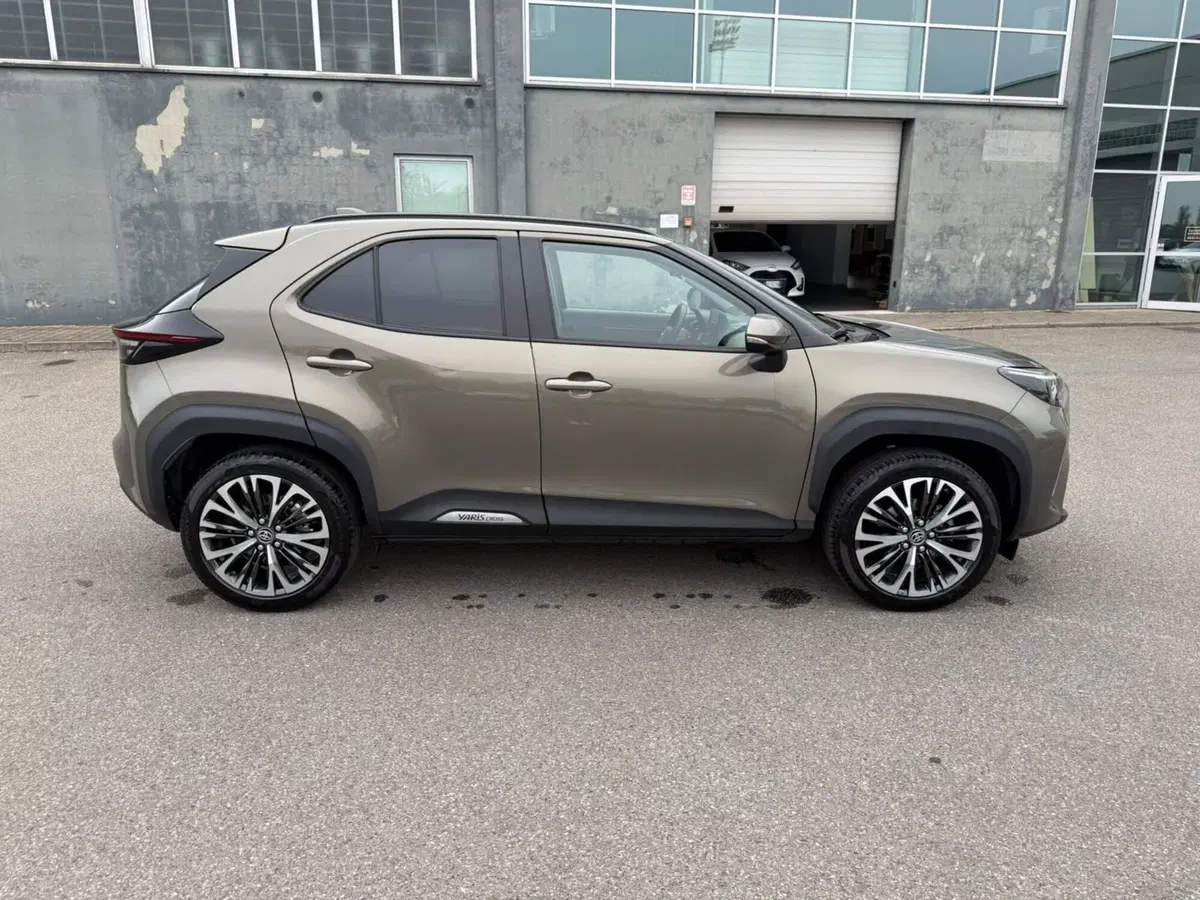 Toyota Yaris Cross usata a Piacenza (8)