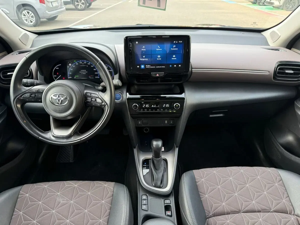 Toyota Yaris Cross usata a Piacenza (12)