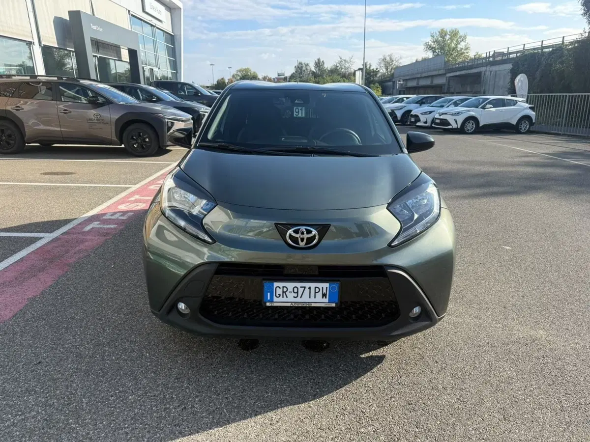Toyota Aygo X usata a Piacenza (9)