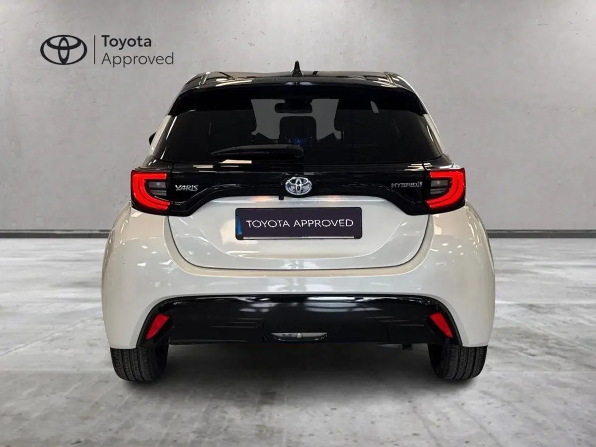 Toyota Yaris Cross usata a Prato (7)