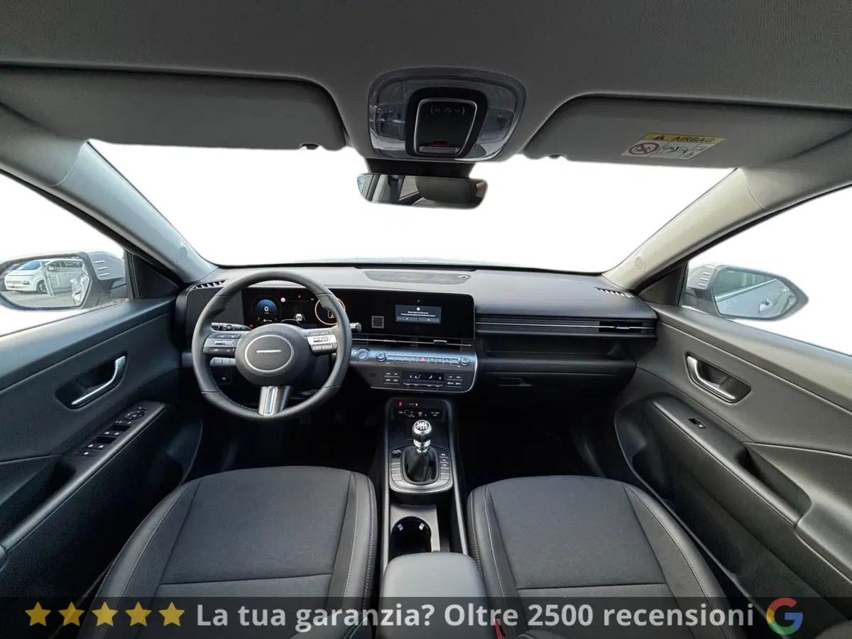 Hyundai Kona nuova a Lucca (10)