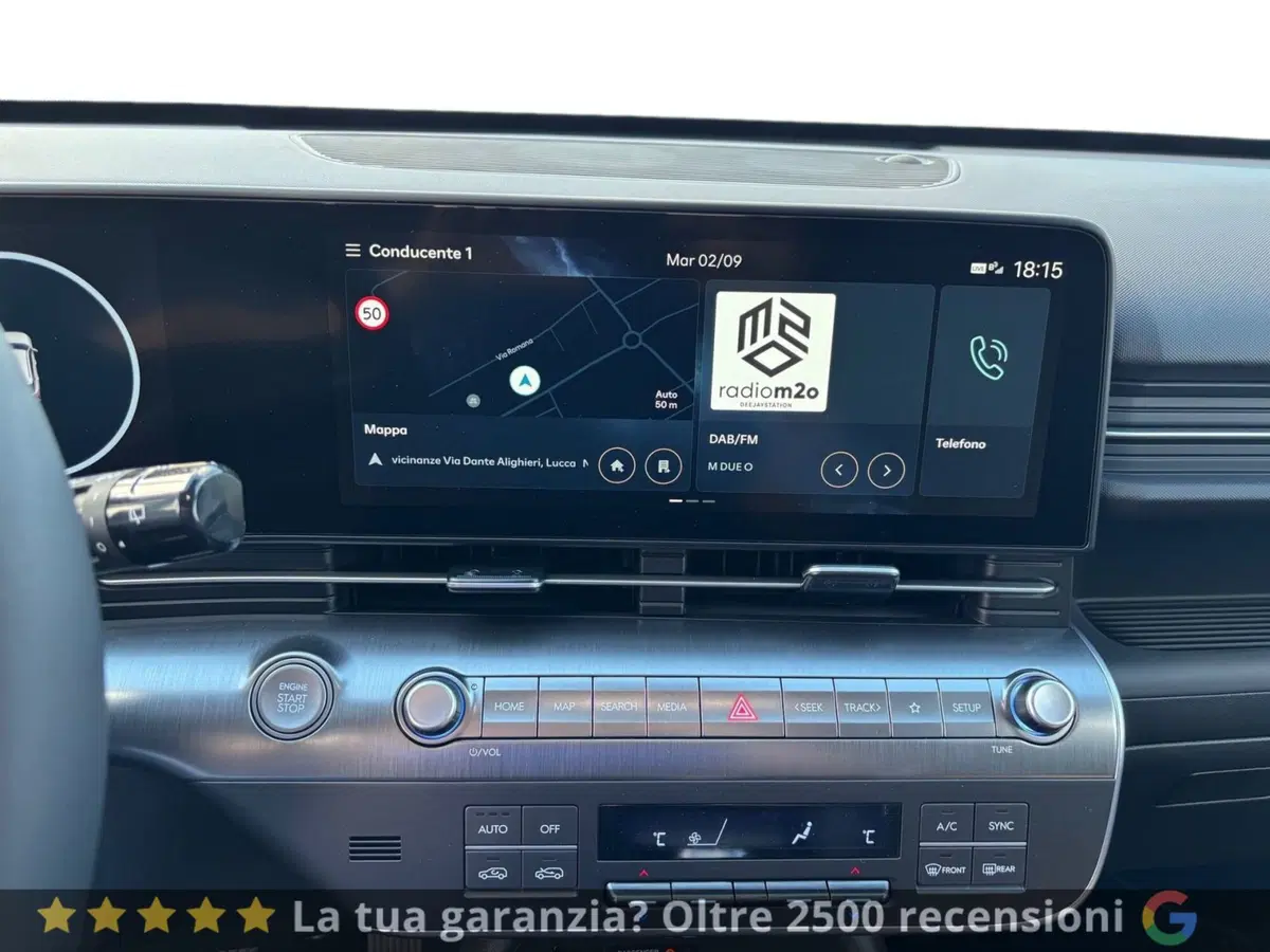 Hyundai Kona nuova a Lucca (14)