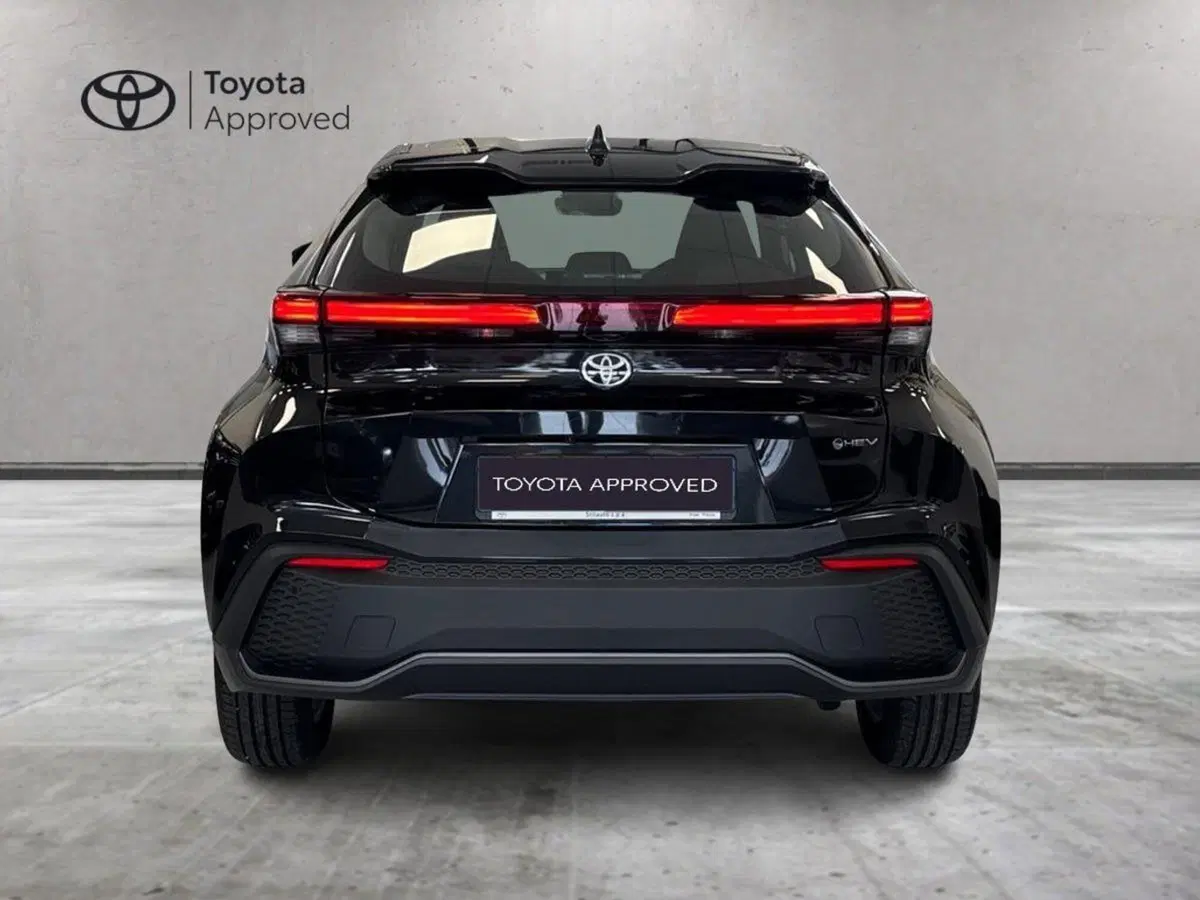 Toyota Toyota C-HR nuova a Prato (7)