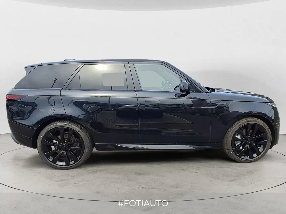 Land Rover Range Rover Sport nuova a Catania (6)