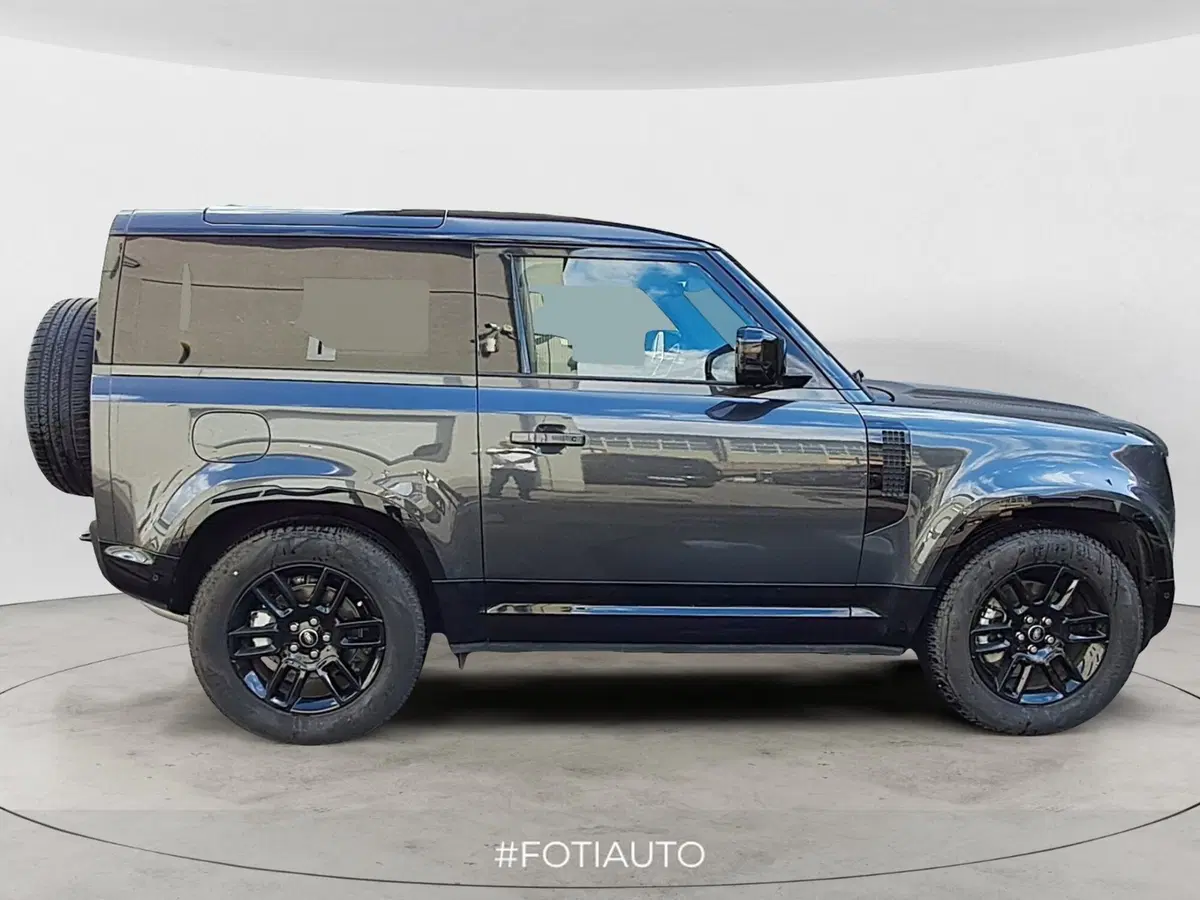 Land Rover Defender usata a Catania (5)