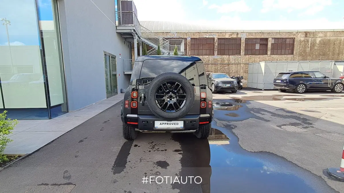 Land Rover Defender usata a Catania (6)