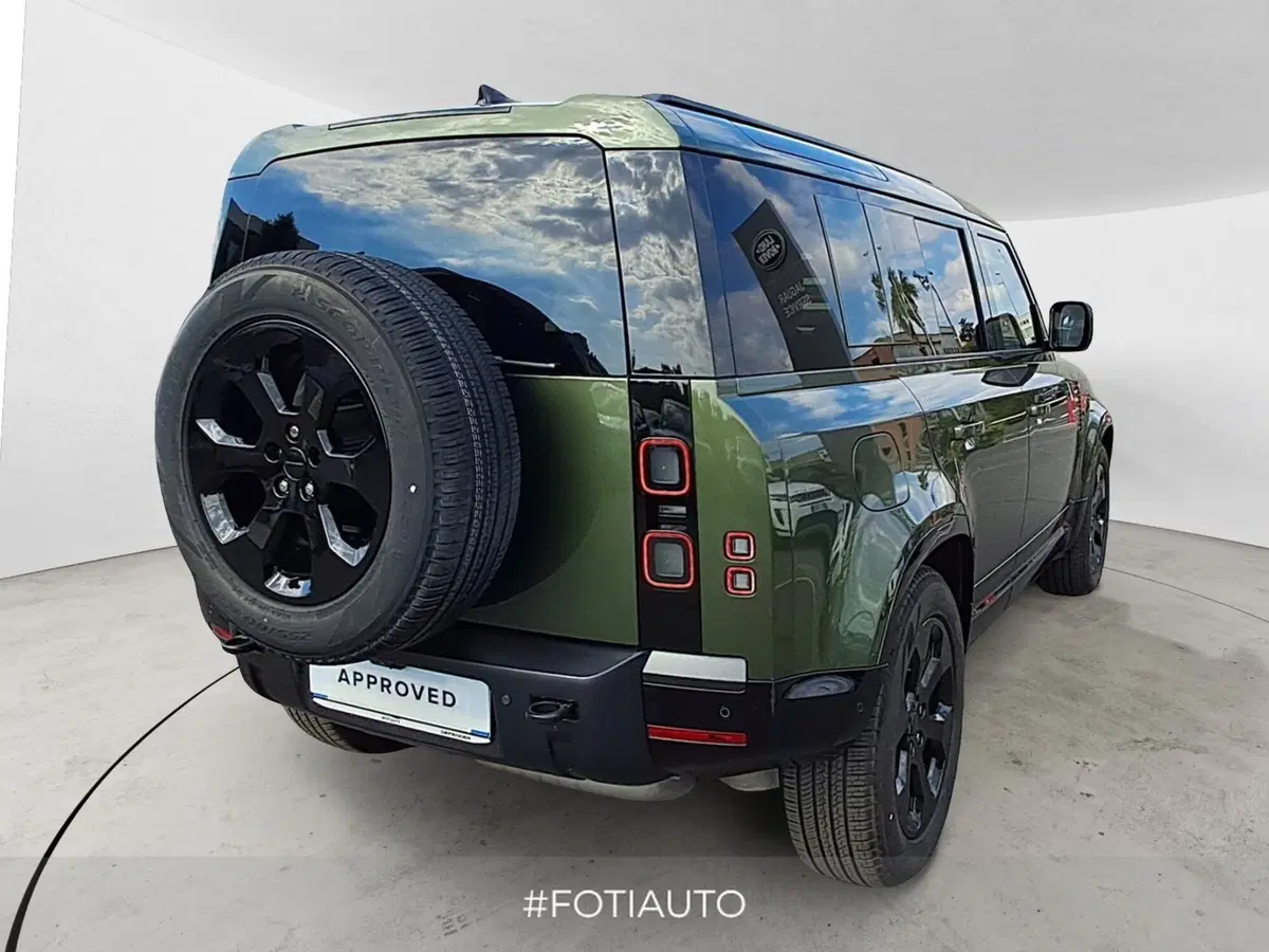 Land Rover Defender usata a Catania (2)