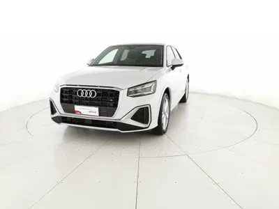 Audi Q2 35 1.5 tfsi S line edition s-tronic del 2025 usata a San Salvo