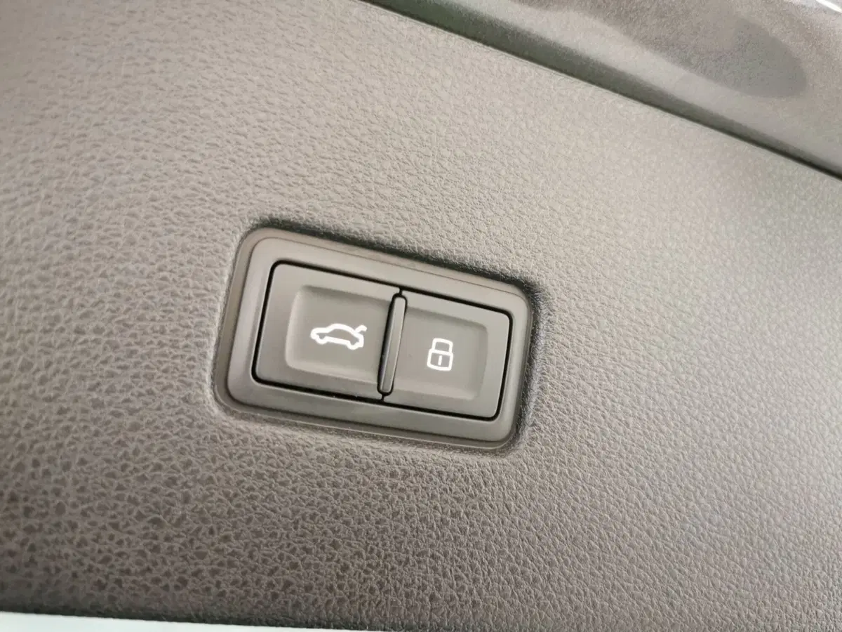 Audi Q8 usata a Chieti (13)