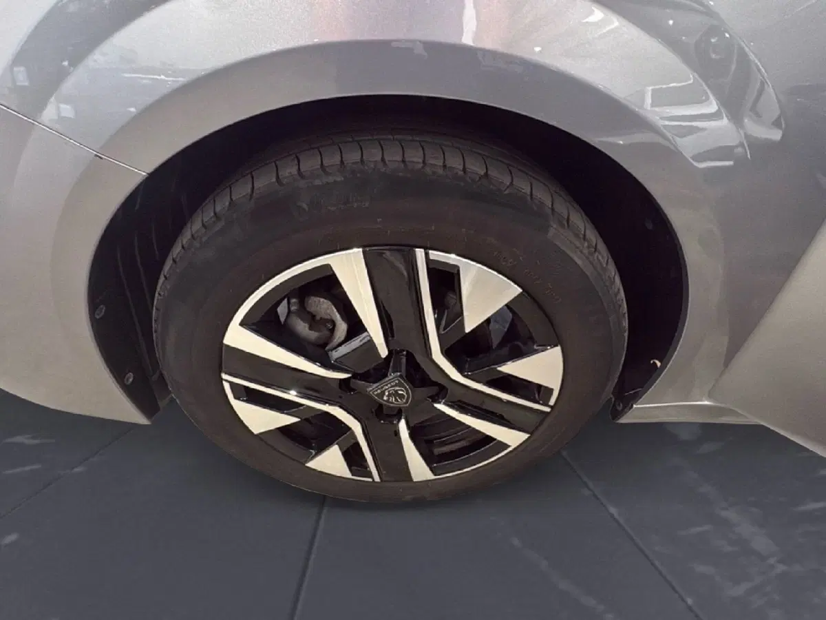 Peugeot 208 usata a Agrigento (15)