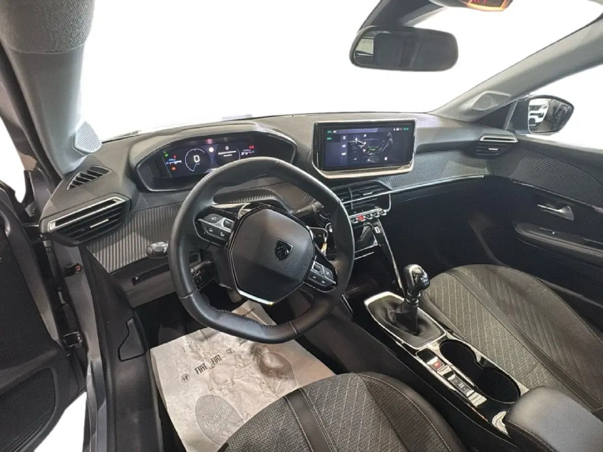 Peugeot 208 usata a Agrigento (18)