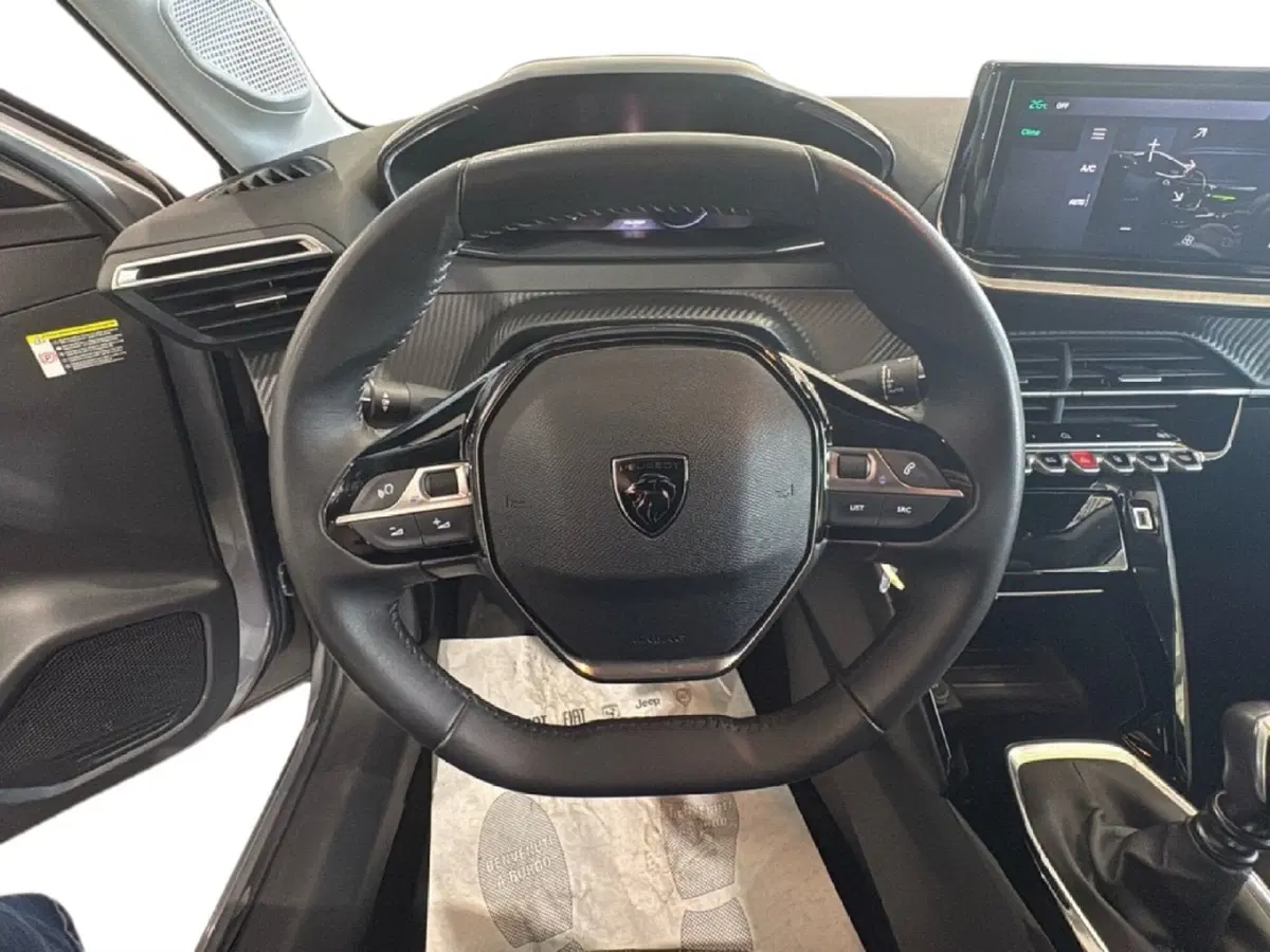 Peugeot 208 usata a Agrigento (19)
