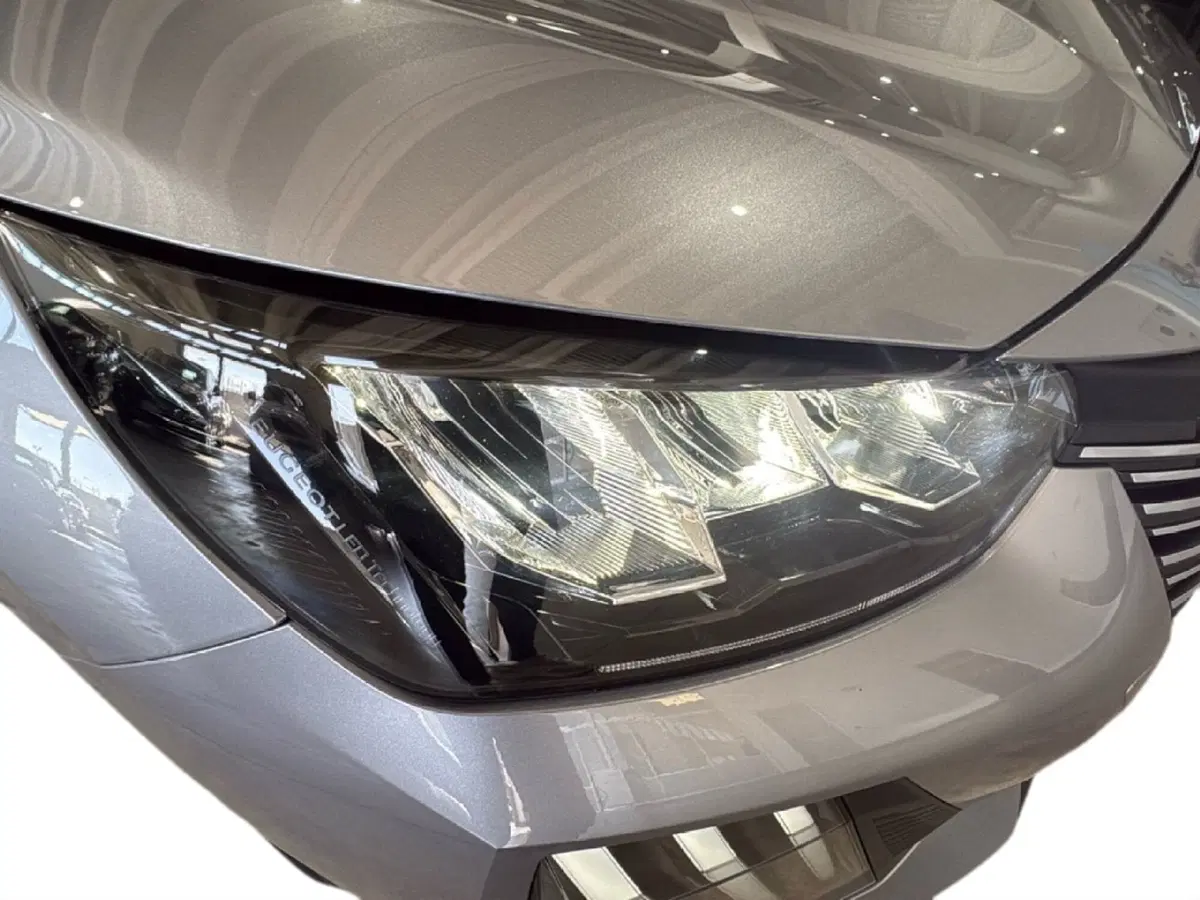 Peugeot 208 usata a Agrigento (9)