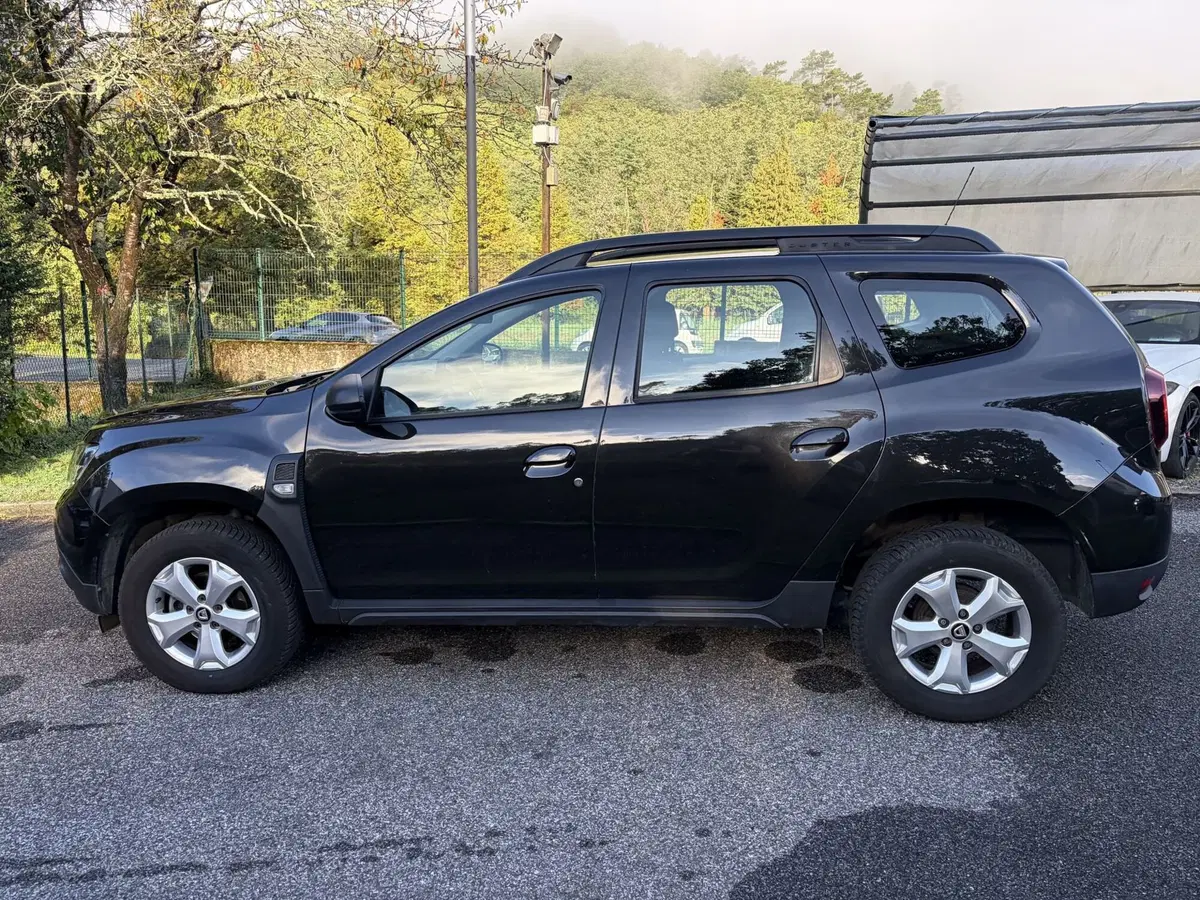 Dacia Duster nuova a La Spezia (8)