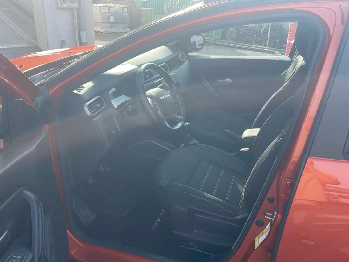 Dacia Duster usata a Bologna (12)