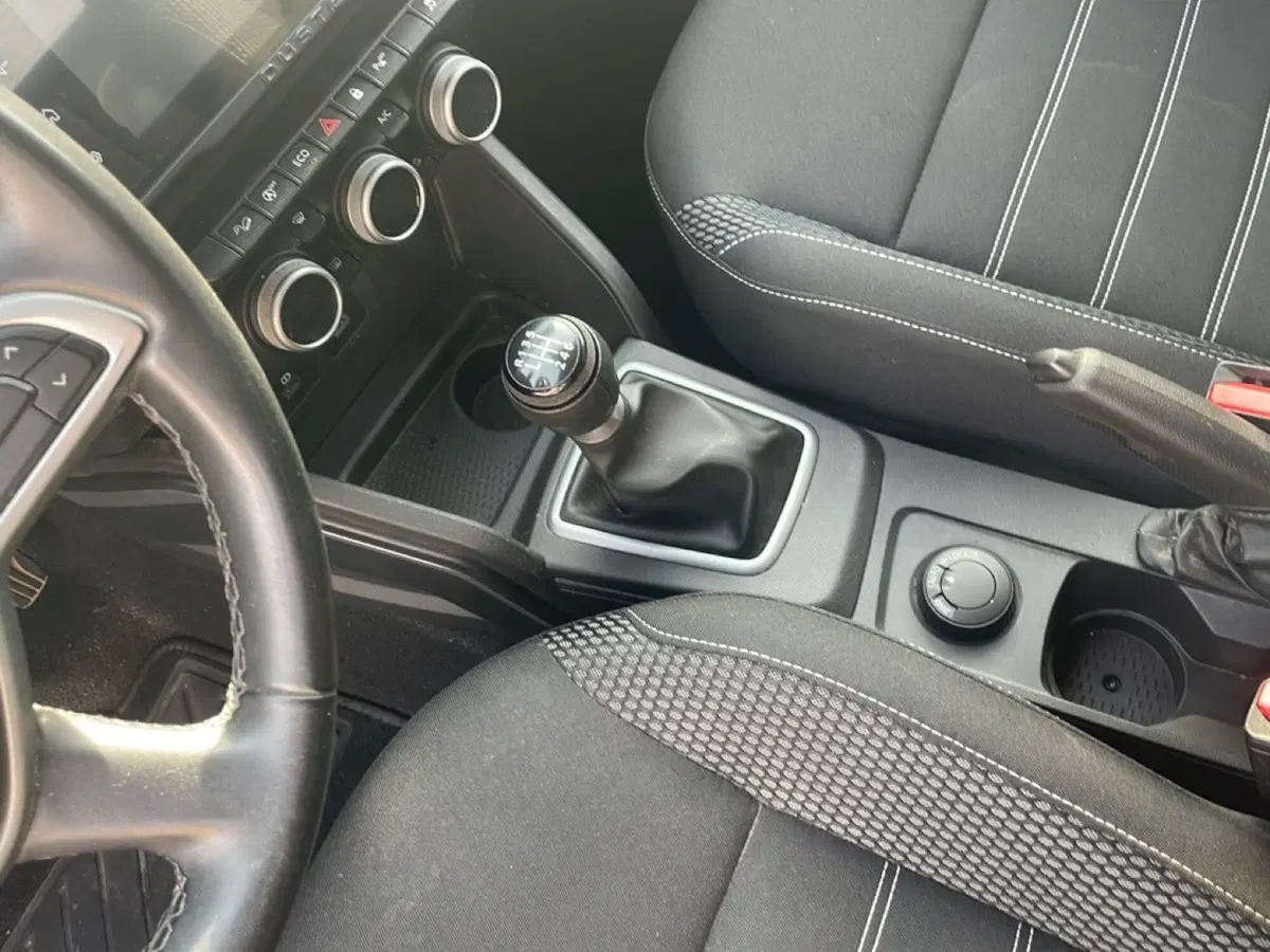 Dacia Duster usata a Bologna (18)