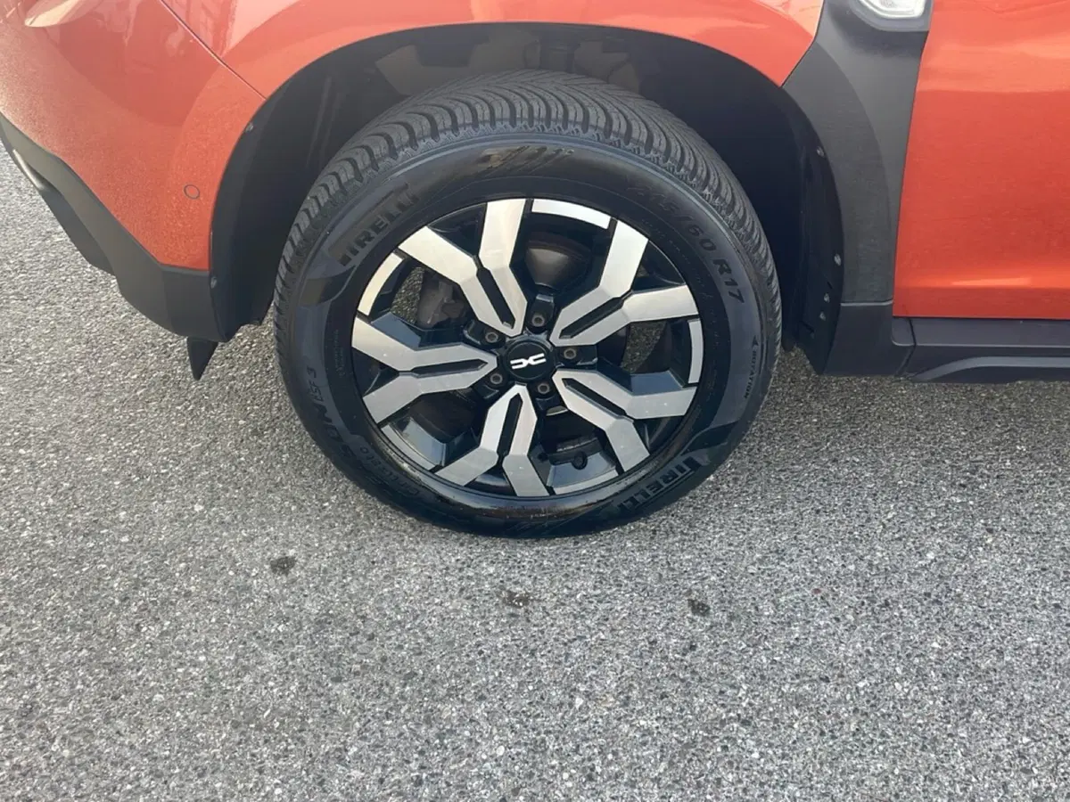 Dacia Duster usata a Bologna (9)