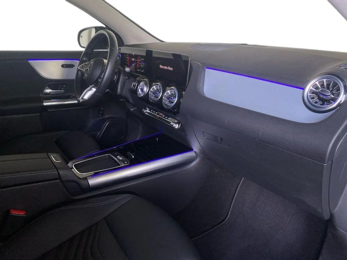 Mercedes-Benz GLA SUV usata a Bergamo (10)