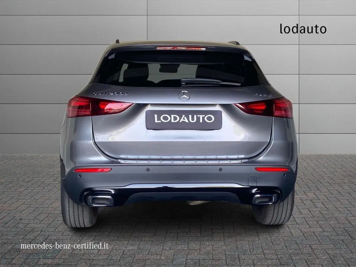 Mercedes-Benz GLA SUV usata a Bergamo (4)