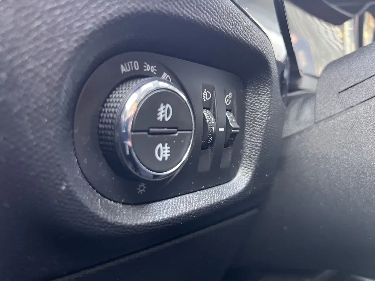 Opel Corsa usata a Modena (18)
