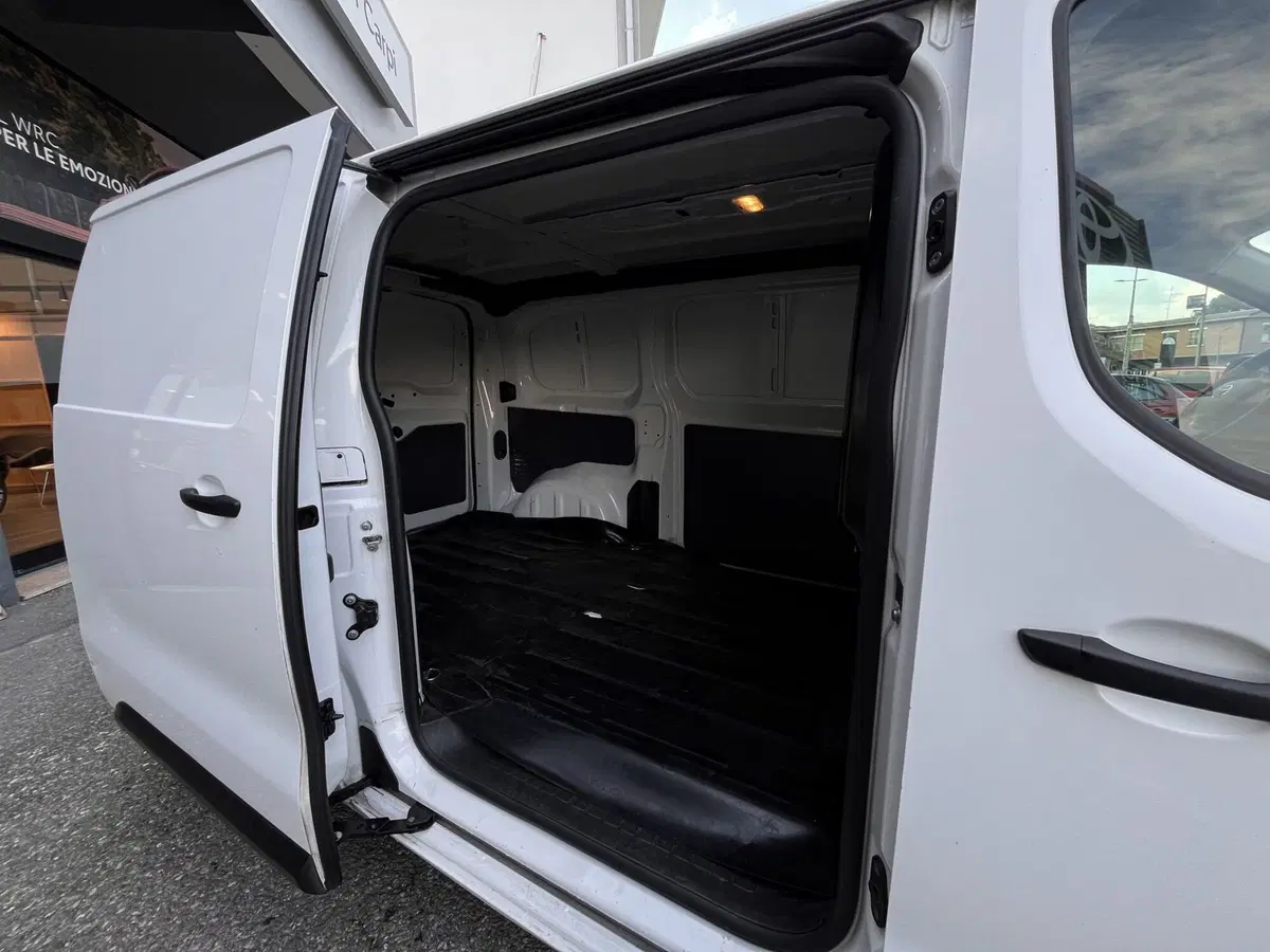 Toyota Proace usata a Modena (6)