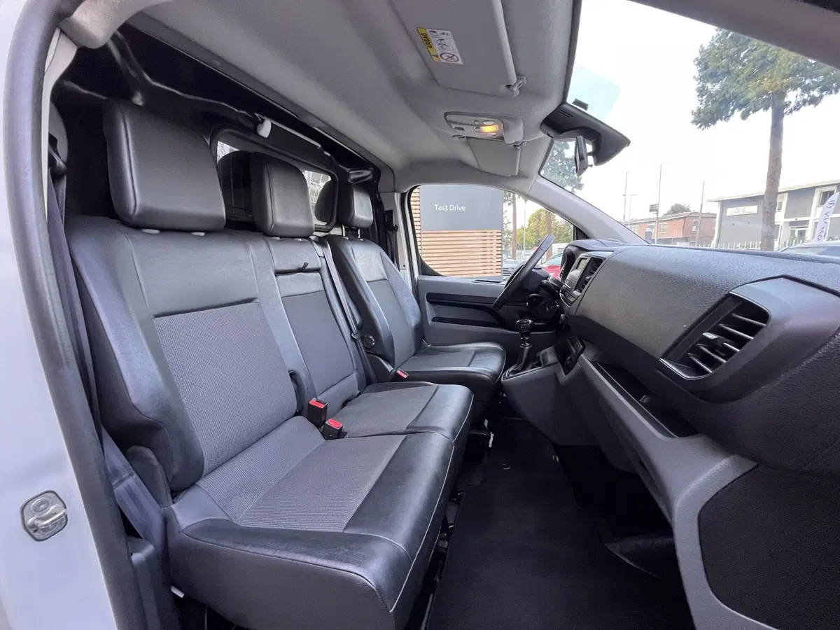 Toyota Proace usata a Modena (9)