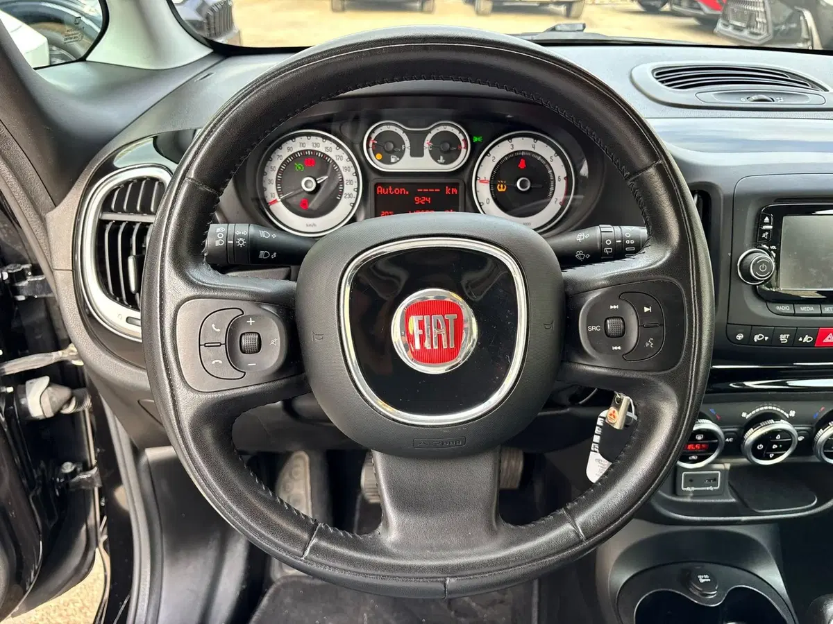 Fiat 500L usata a Modena (10)