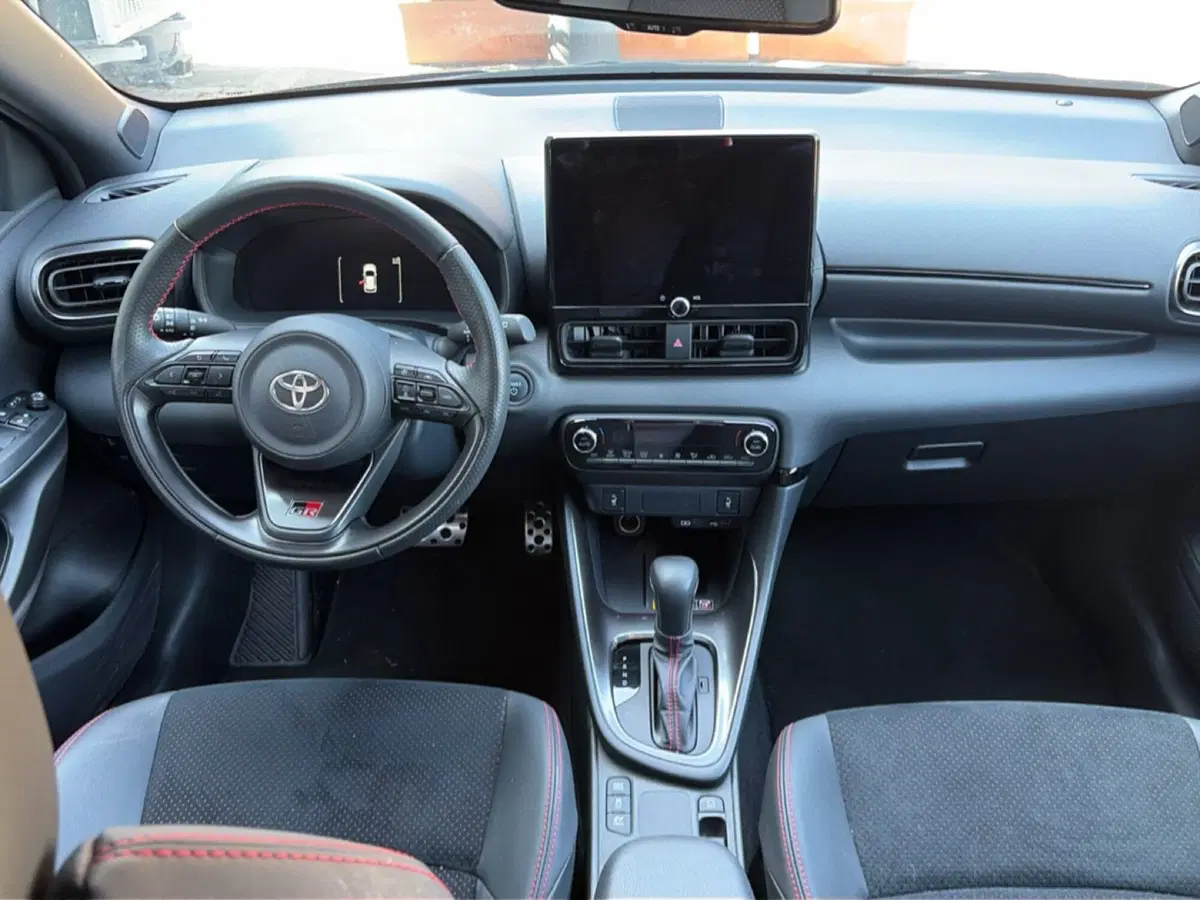 Toyota Yaris GR Sport usata a Bologna (10)