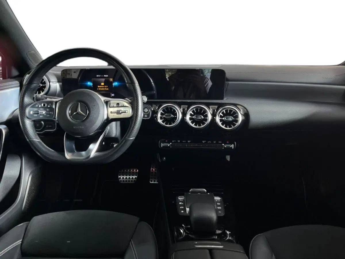 Mercedes-Benz Classe A usata a Lecce (8)