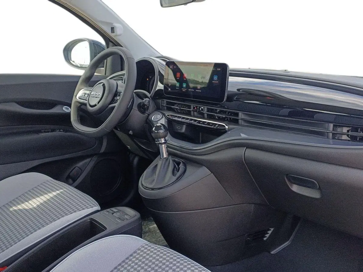 Fiat 500 nuova a Bari (9)