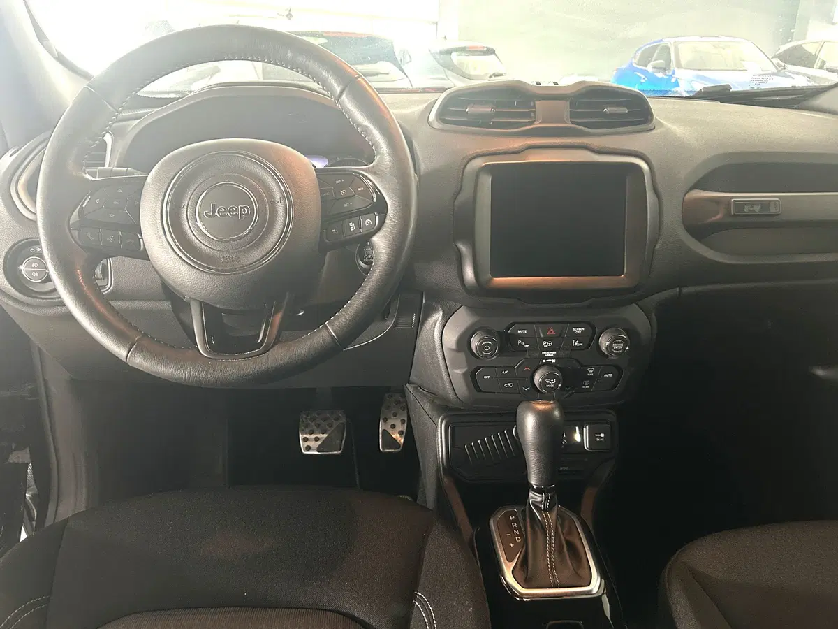 Jeep Renegade usata a Ferrara (11)