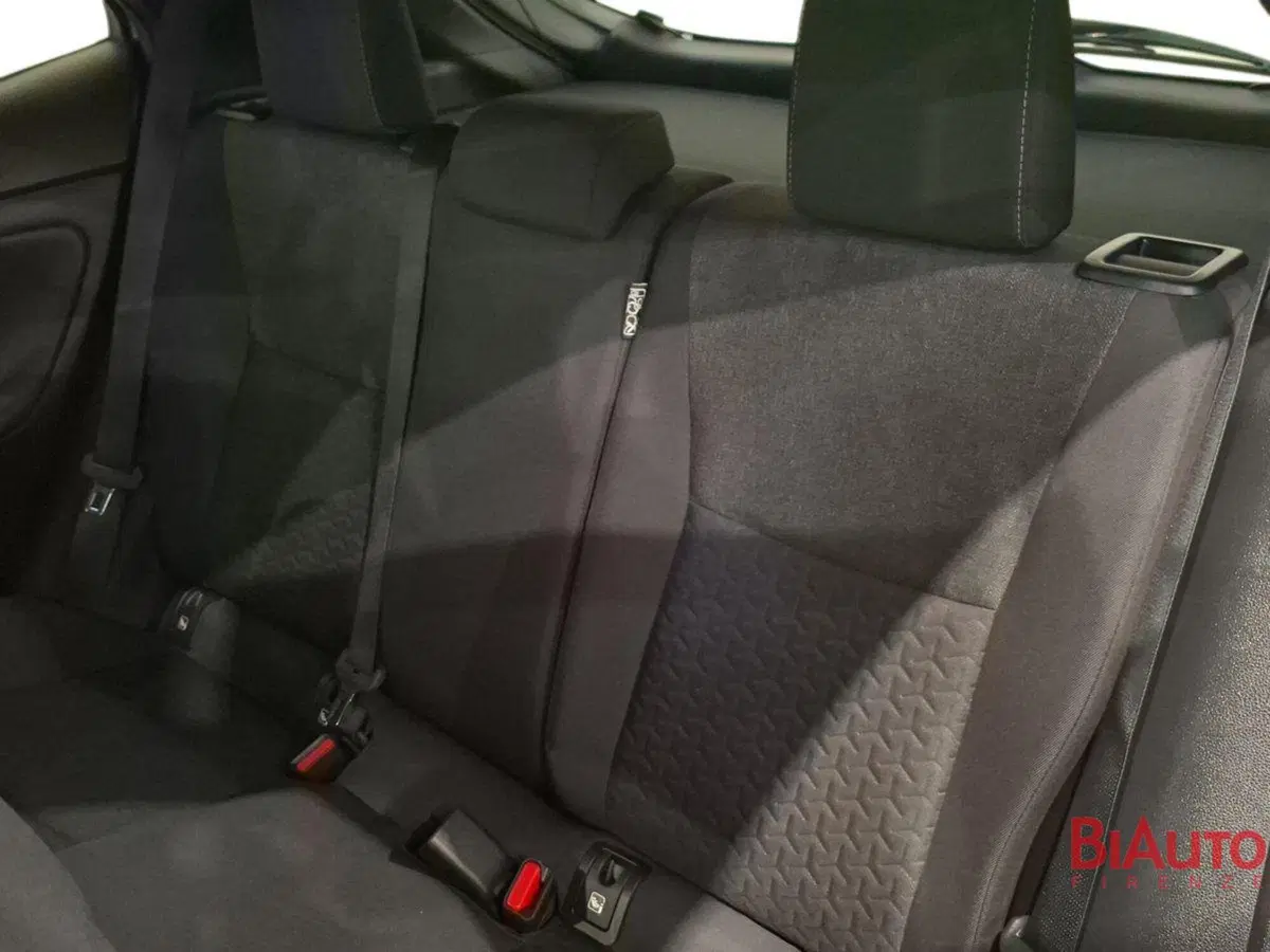 Toyota Yaris Cross usata a Firenze (11)