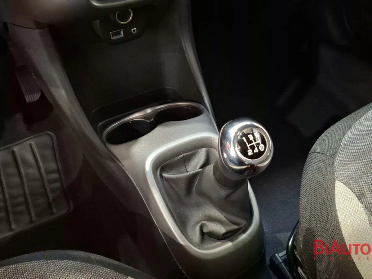 Toyota Aygo usata a Firenze (17)
