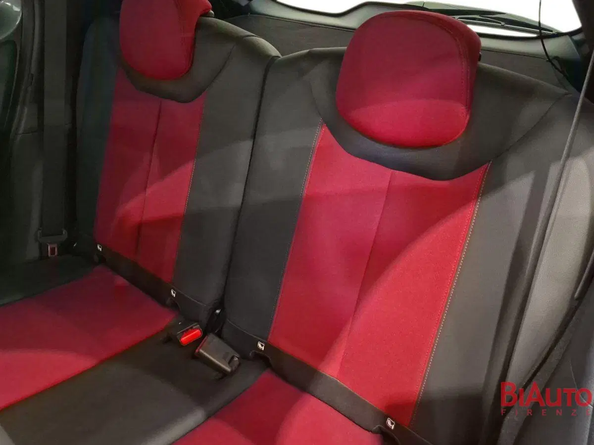 Toyota Aygo X usata a Firenze (11)