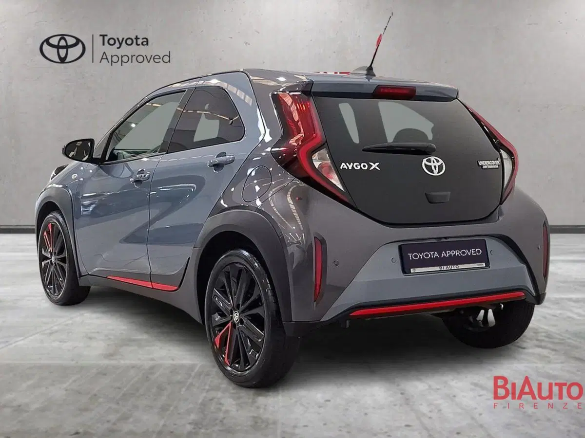 Toyota Aygo X usata a Firenze (5)