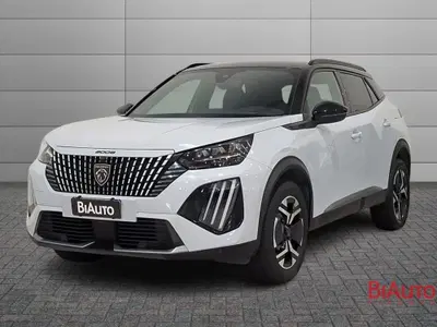 Peugeot 2008 1.2 puretech GT s&s 130cv eat8 del 2024 usata a Sesto Fiorentino