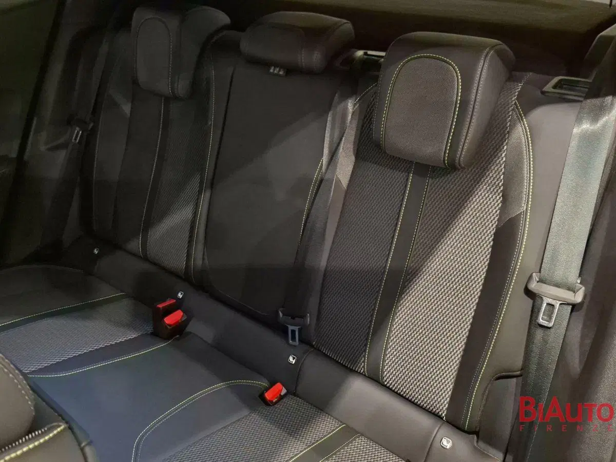 Peugeot 2008 usata a Firenze (9)