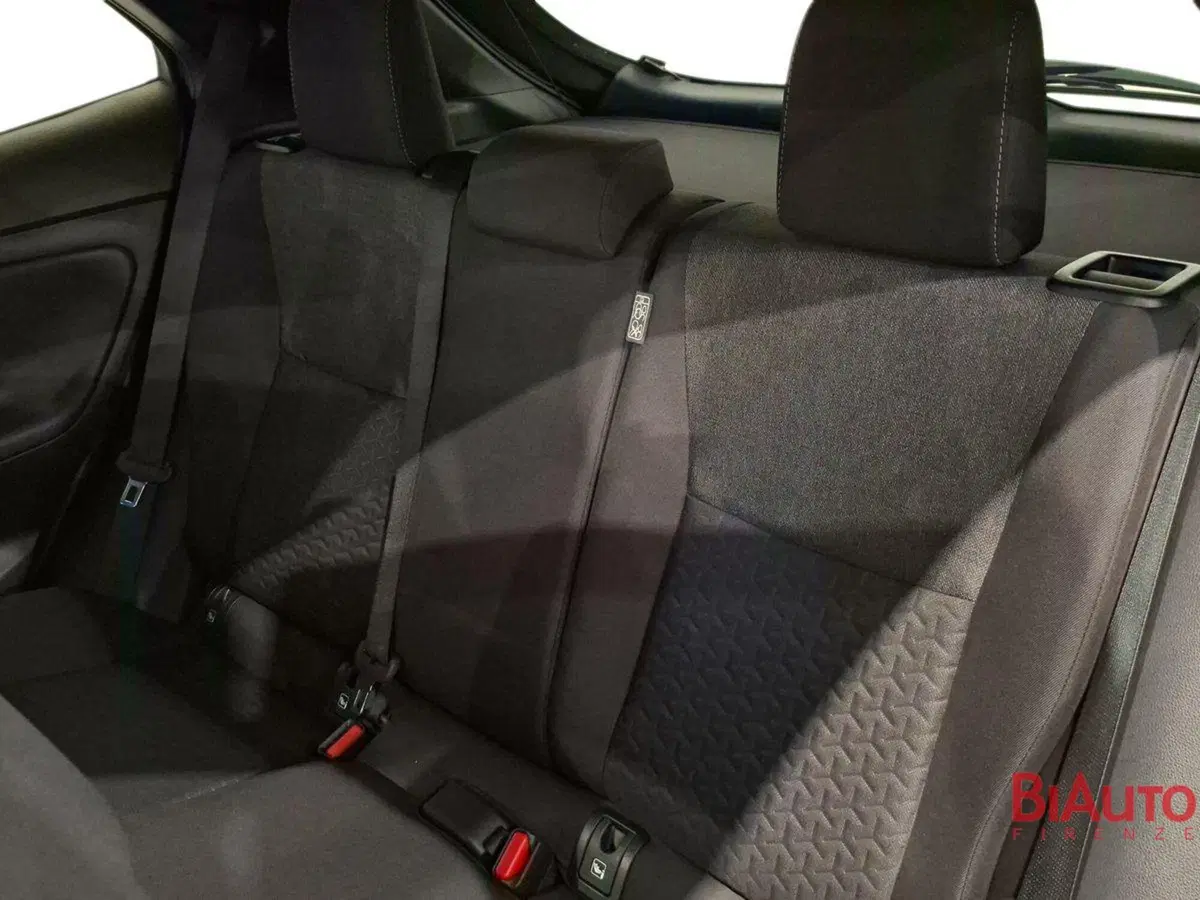 Toyota Yaris Cross usata a Firenze (11)