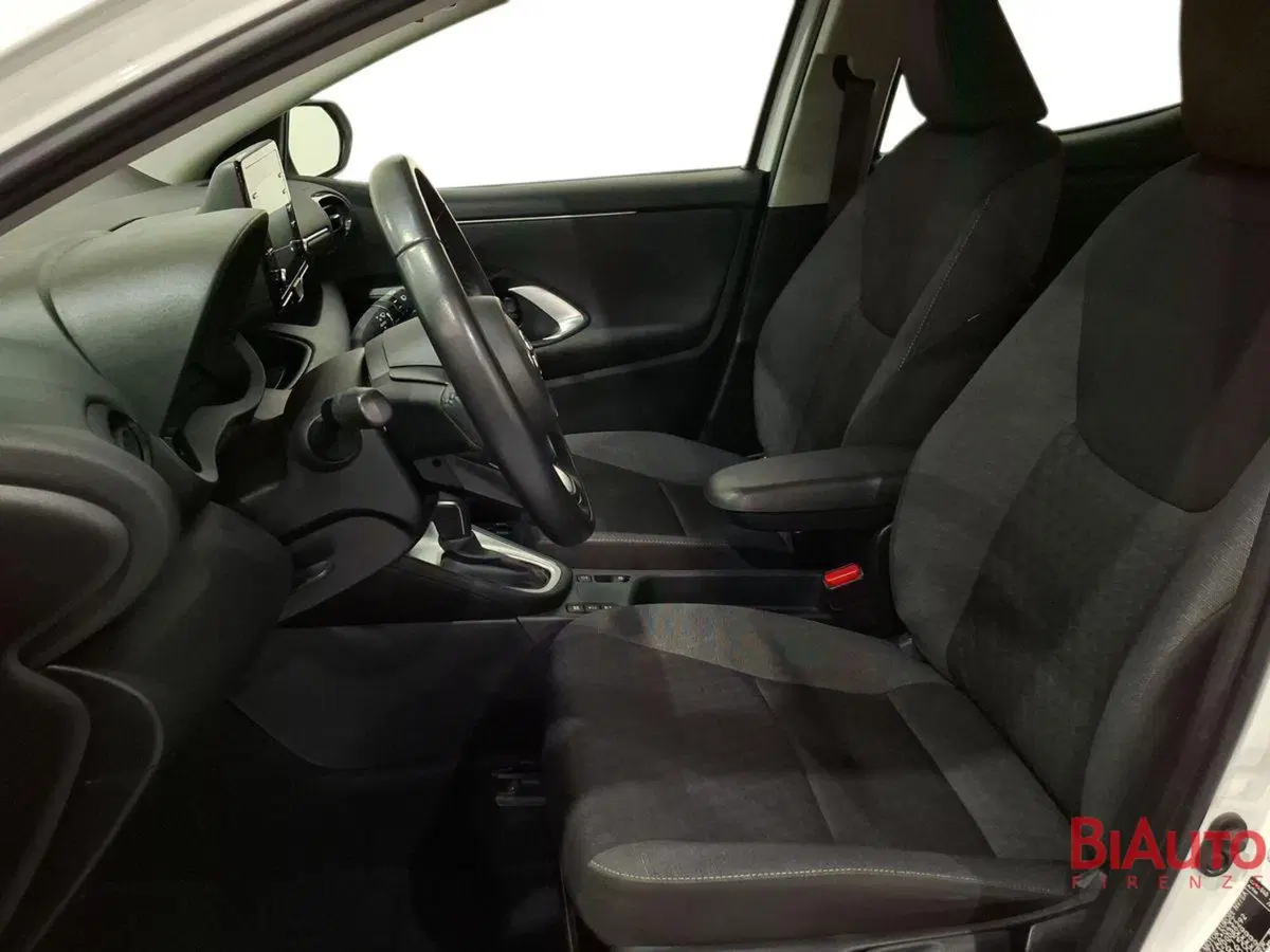 Toyota Yaris Cross usata a Firenze (19)
