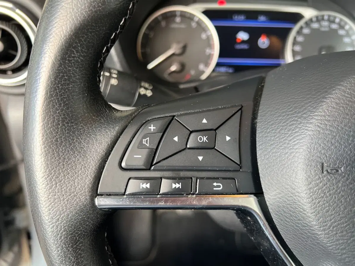 Nissan Juke usata a Arezzo (19)